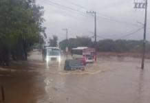The access road to the Amado Nervo Bridge in Puerto Vallarta is flooded.
